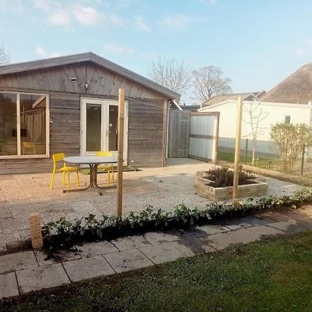 Tiny House Nabij De Kust Villa Dirkshorn Bagian luar foto