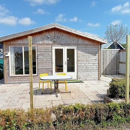 Tiny House Nabij De Kust Villa Dirkshorn Bagian luar foto