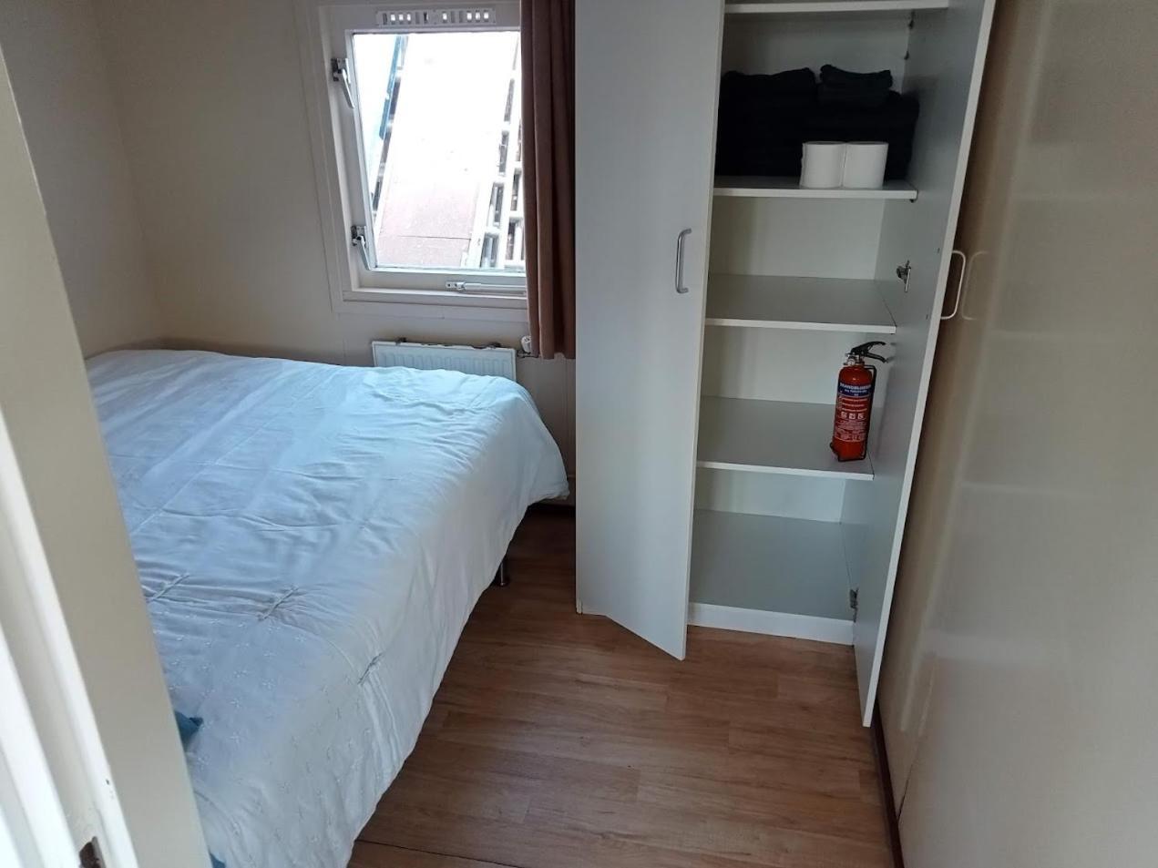 Tiny House Nabij De Kust Villa Dirkshorn Bagian luar foto