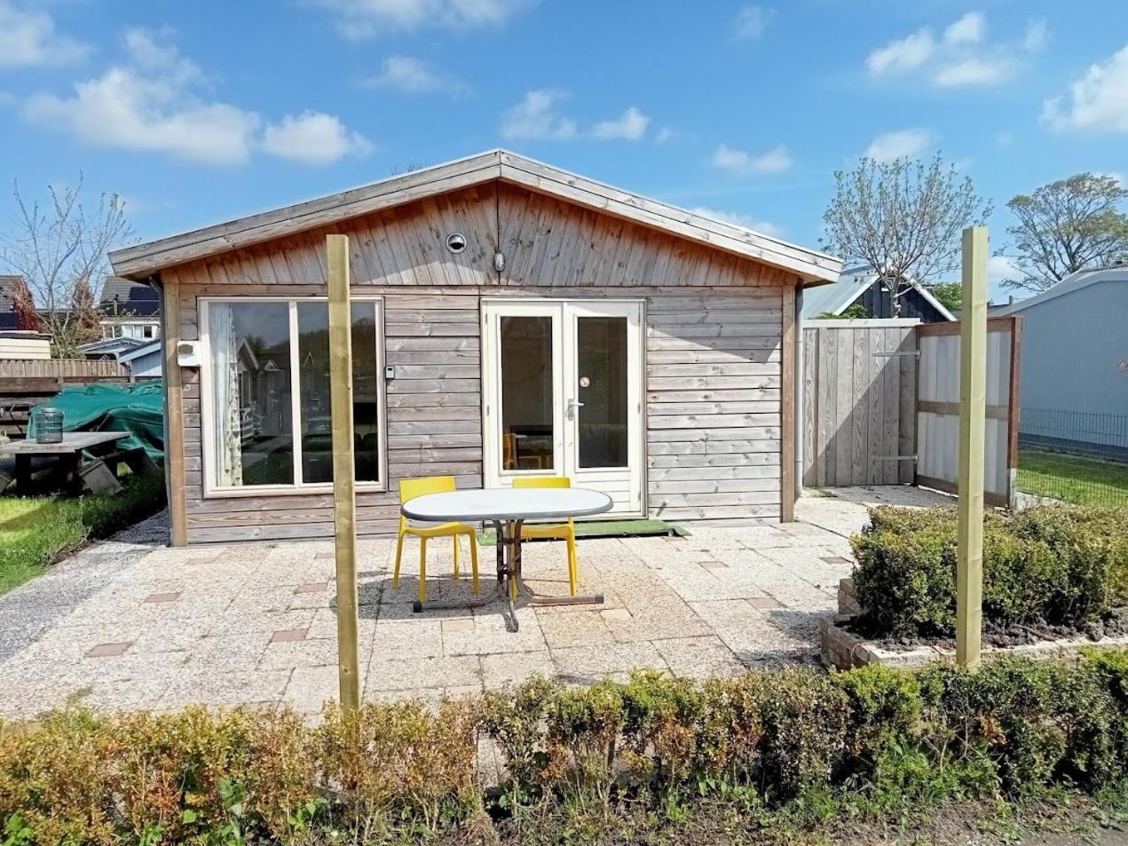 Tiny House Nabij De Kust Villa Dirkshorn Bagian luar foto